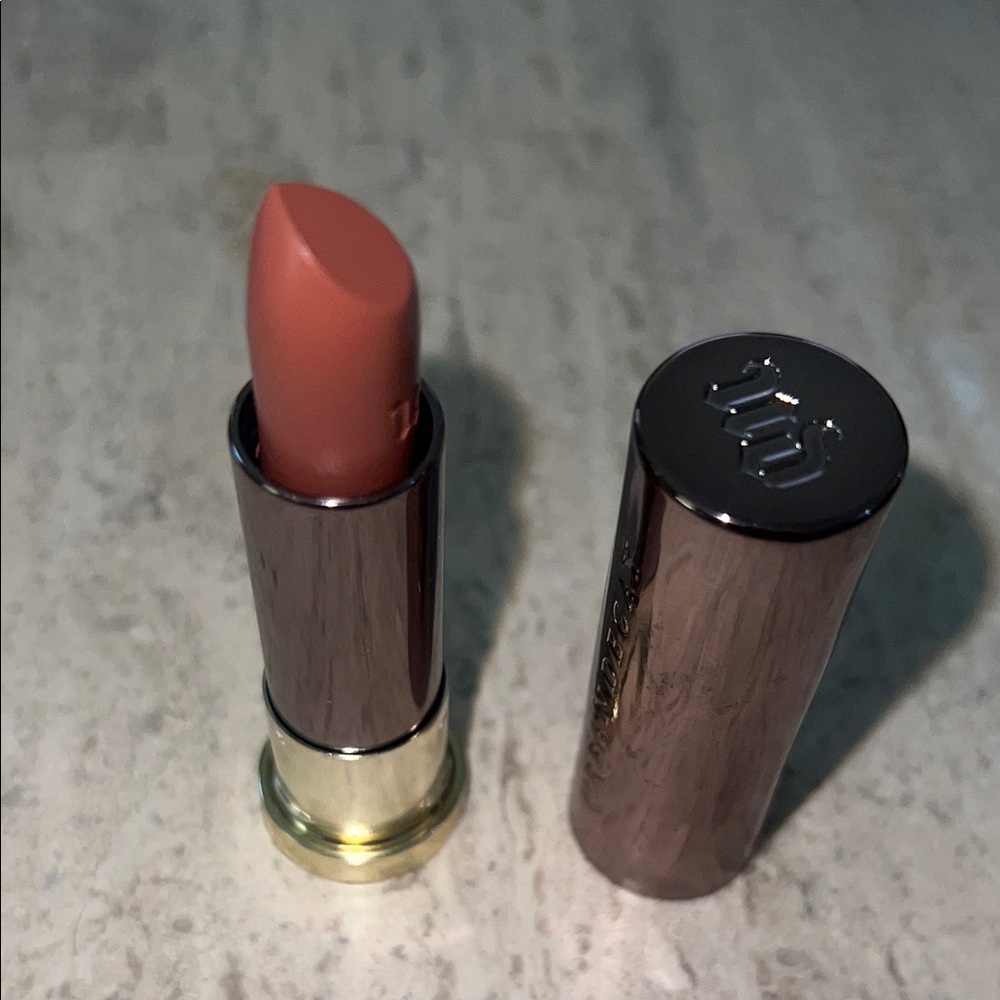 Urban Decay Peachy Nude Lipstick